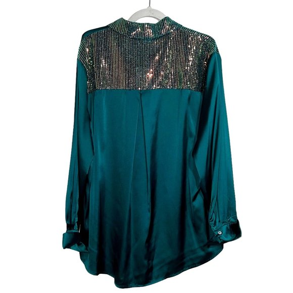 GeeGee Plus - Women's Size 1XL Green Sequins Long Sleeve Button Up Blouse - Picture 2 of 11